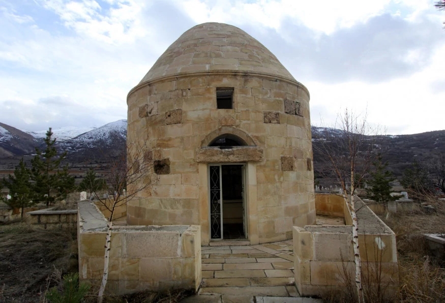 Daily South Bayburt Tour 6