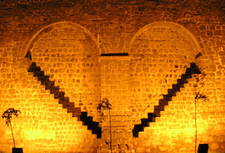 6 Days Diyarbakir City & Zerzevan Castle Tour 2
