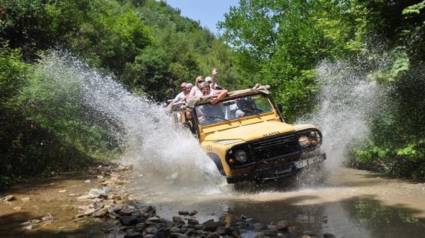Daily Kusadasi SUV Off-Road Safari Tour from Izmir with Picnic Lunch & Zeus Cave Visit 1