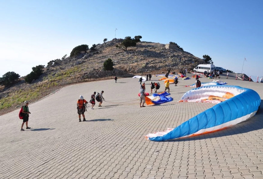 Daily Paragliding Tour from Oludeniz 4