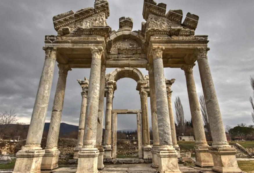 Daily Aphrodisias Tour from Izmir 2