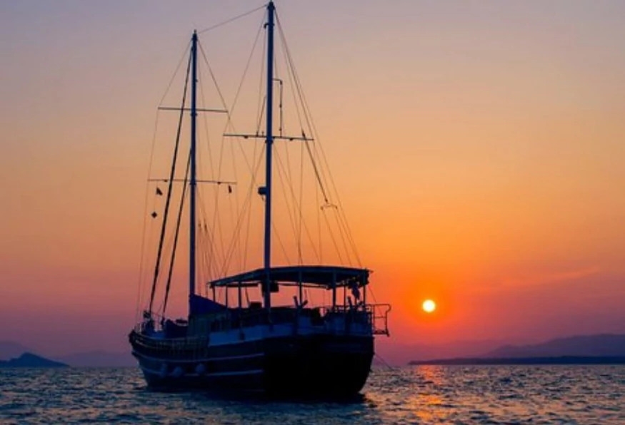 Daily Sunset Moonlight Cruise from Oludeniz 2