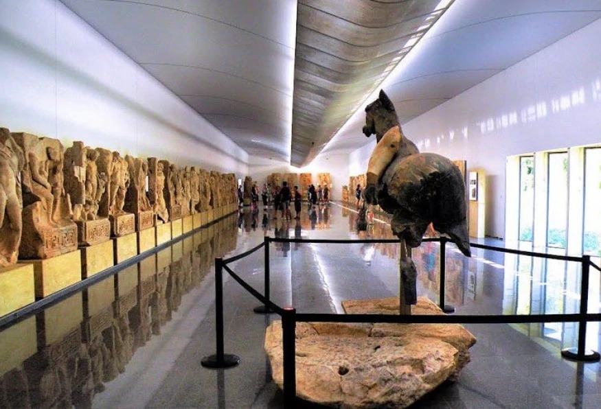 Daily Aphrodisias Ancient City Tour from Pamukkale – Explore the Roman Legacy & Sculptures 2