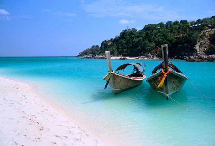 5 Days Tanzania Safari and Zanzibar Beach Holiday 1