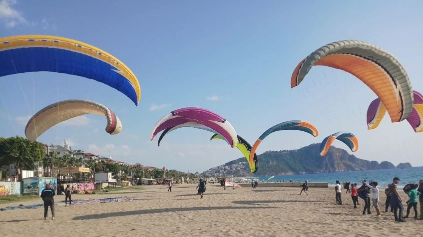Daily Alanya Paragliding Tour from Alanya 3
