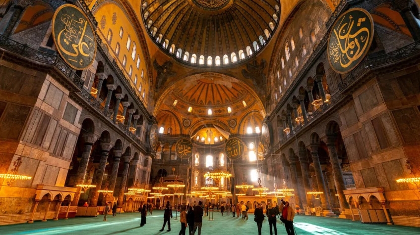 6 Day Turkey Road Trip Istanbul Canakkale Troy Pergamon Ephesus  10