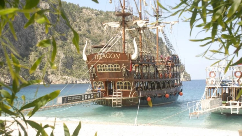 Daily Oludeniz Boat Cruise from Fethiye 12