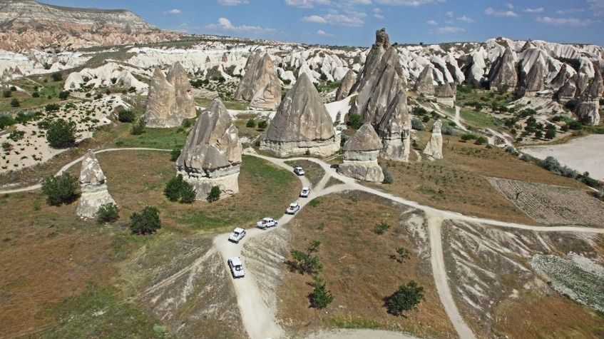 Cappadocia 4x4 Off-Road Safari Tour – Daily Adventure Through Valleys & Panoramic Viewpoints 5