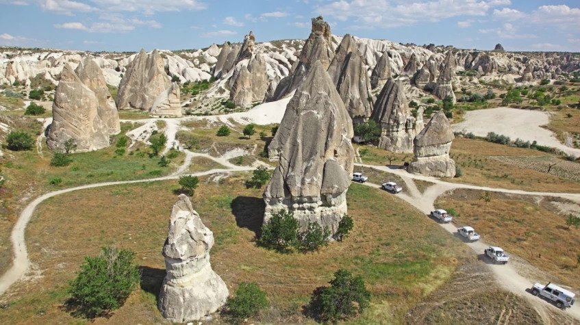 Cappadocia 4x4 Off-Road Safari Tour – Daily Adventure Through Valleys & Panoramic Viewpoints 6