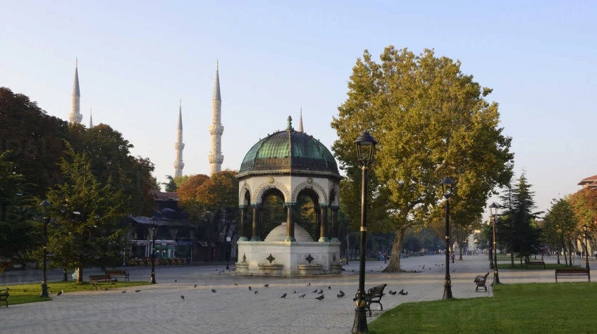 Daily Flight Istanbul City Tour from Kusadasi 8
