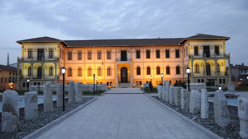 Daily Corum City Tour 1