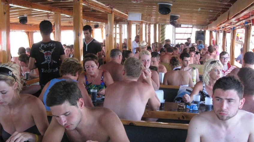Daily Bodrum Boat Cruise Tour With Lunch 7