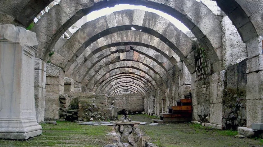 Daily Izmir Smyrna Tour from Didim 14