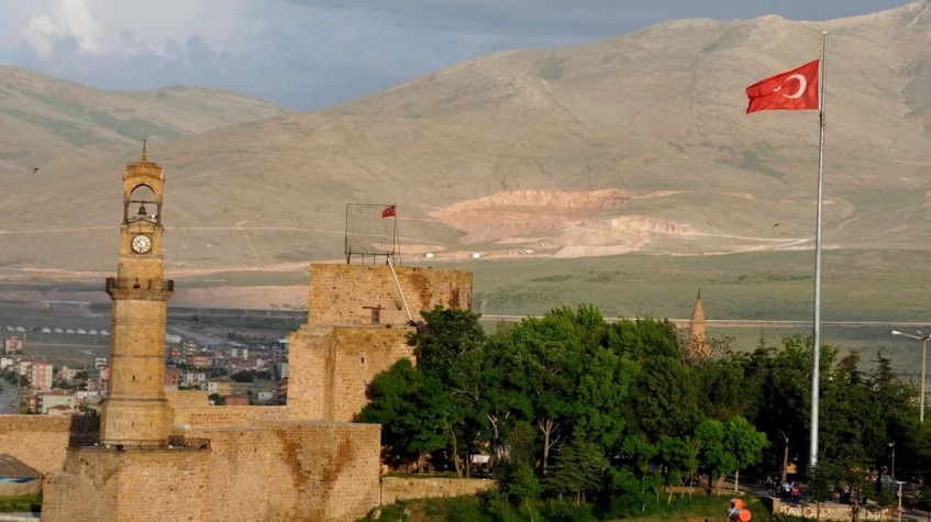 Daily Nigde Cultural Sightseeing City Tour 2