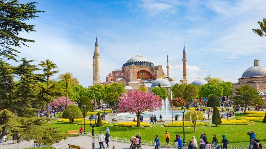 7 Days Deluxe Istanbul Tour With Raffles Hotel 9