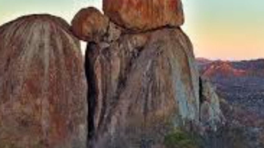 Zimbabwe Matopos Park 3 Nights 4 Days Tour 5
