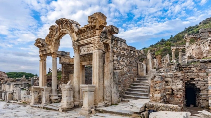 Daily Ephesus Tour from Istanbul 8