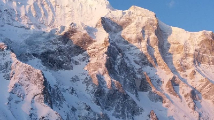 Manaslu Circuit Trek 15 Days 4
