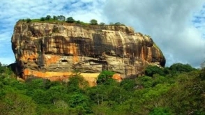 All Inclusive Sigiriya Village and Rock Fortress Private Tour