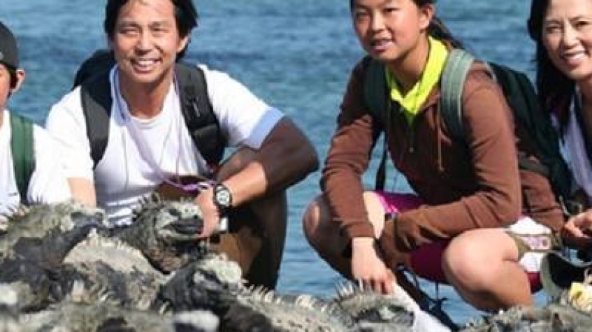 Bartolome Island and Sulivan Yacht Tour 6