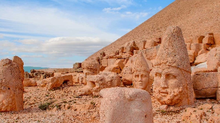 6 Days 5 Nights Cappadocia With Mt. Nemrut, Zeugma and Gobeklitepe 9