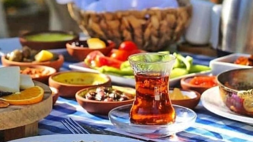 Cook and Eat Homemade Turkish Breakfast At Home With Locals 1