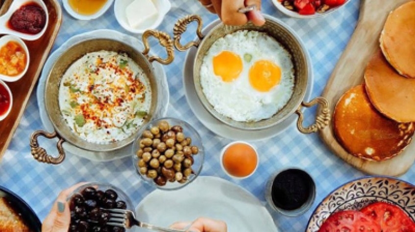 Cook and Eat Homemade Turkish Breakfast At Home With Locals 2