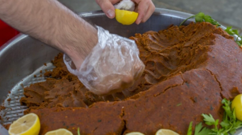Learn How to Make Çiğ Köfte from Locals in Istanbul 1