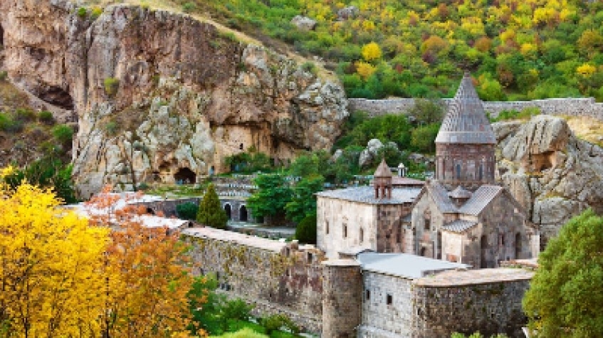 Classic Tour Armenia in 6 Days 5 Nights 7