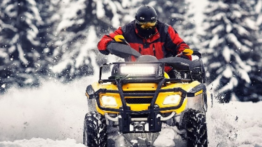 Winter Quad Bike Ride in the Arctic Circle 7
