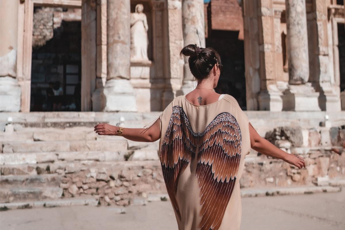 4 Days Kusadasi & Ephesus Pamukkale Tour Package