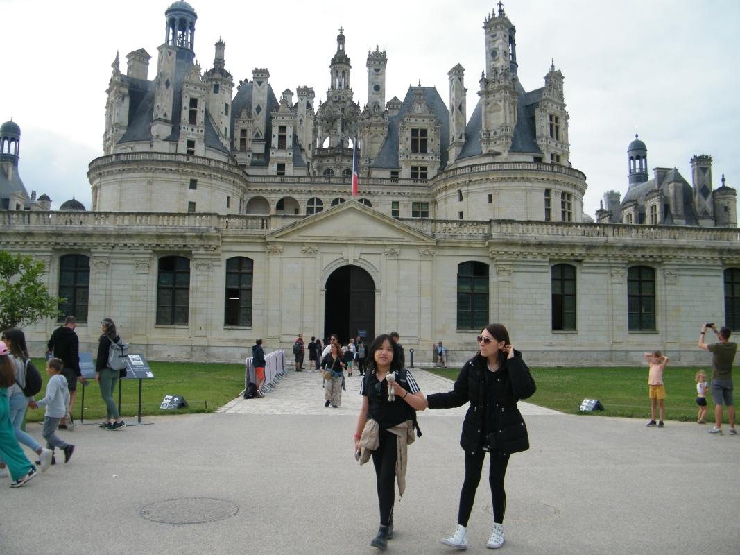 Château de Chambord & Blois: Wine and Cheese Day Trip from Paris