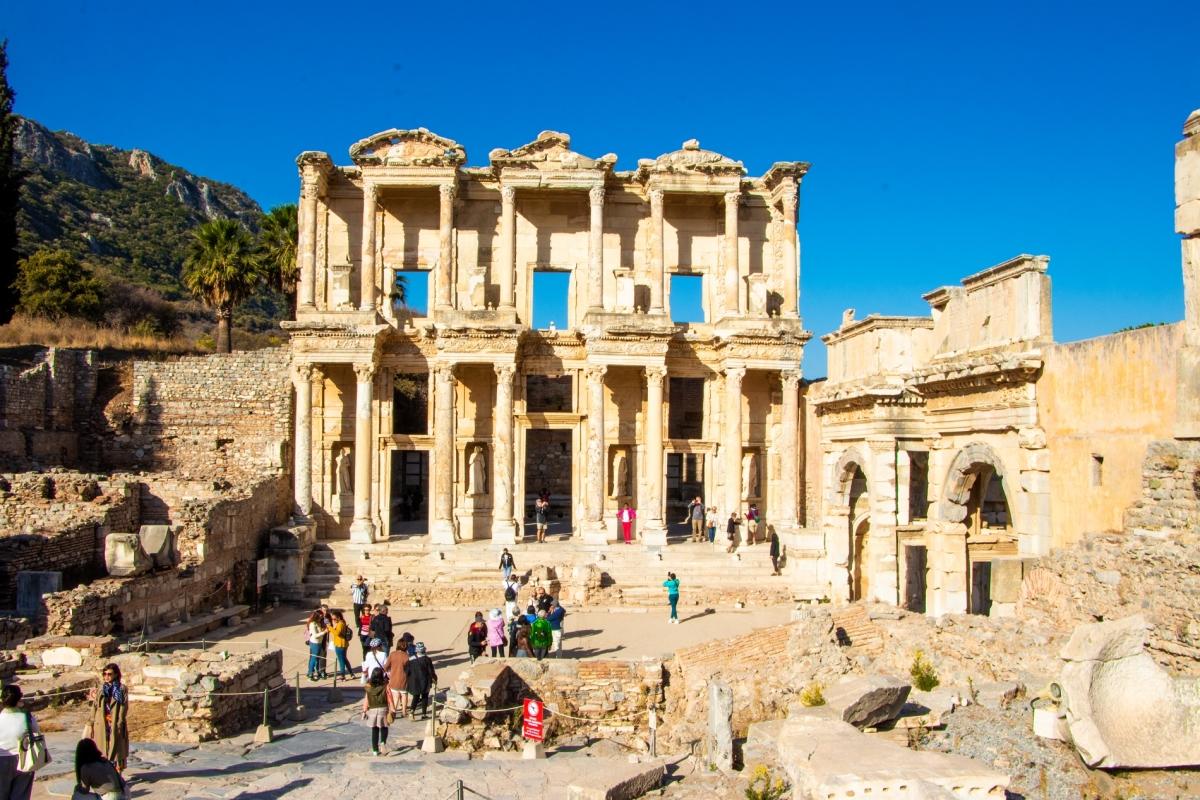 Visiting the Ancient City of Ephesus and Virgin Mary House from Marmaris