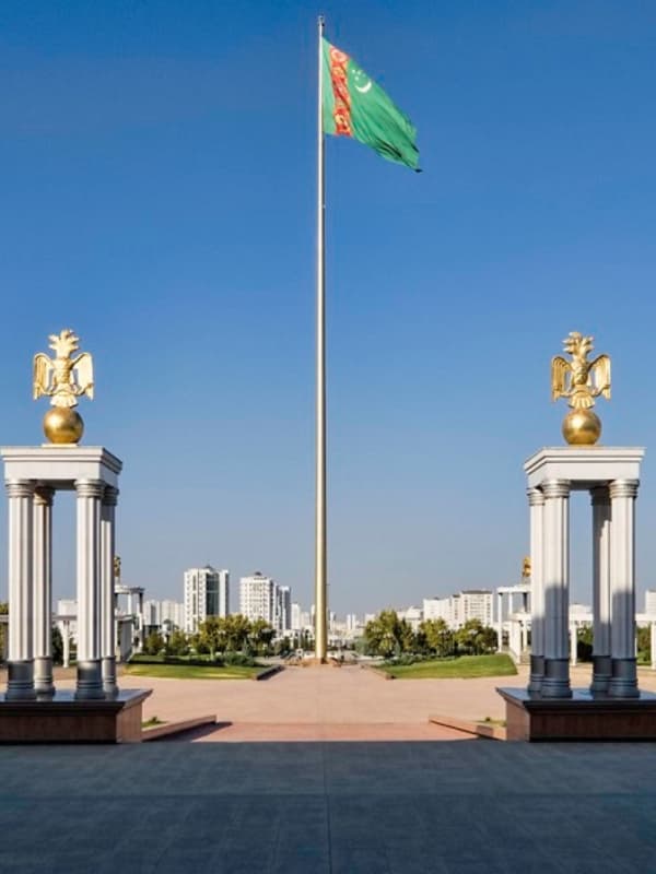4-Day Tour through the Untamed Beauty of Ashgabat and Darvaza 1