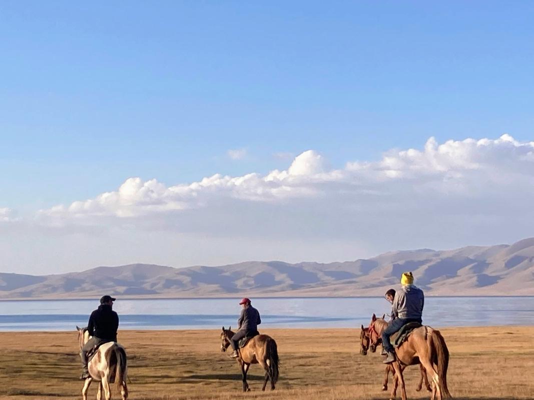 8 days 7 night, Issyk Kul, Sary Jaz, Altyn Arashan, Oguz Bashi, Son Kul.