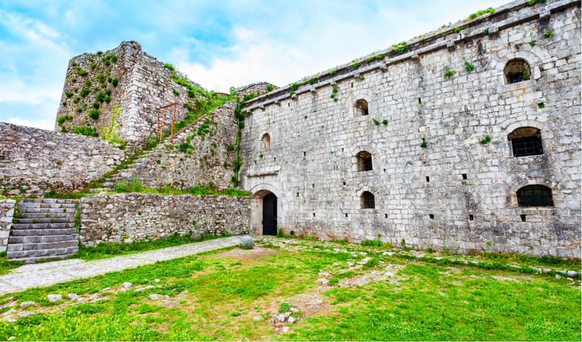 Daily tour in Shkoder & Kruje 2