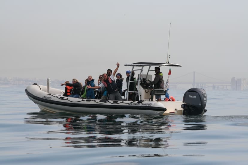 Lisbon: Sunset speedboat tour 3