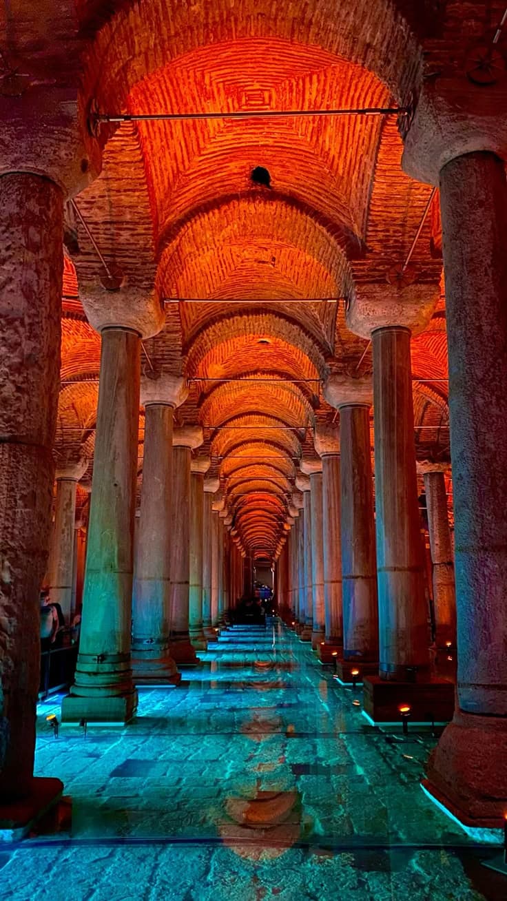 Basilica Cistern: Yerebatan Sarnıcı