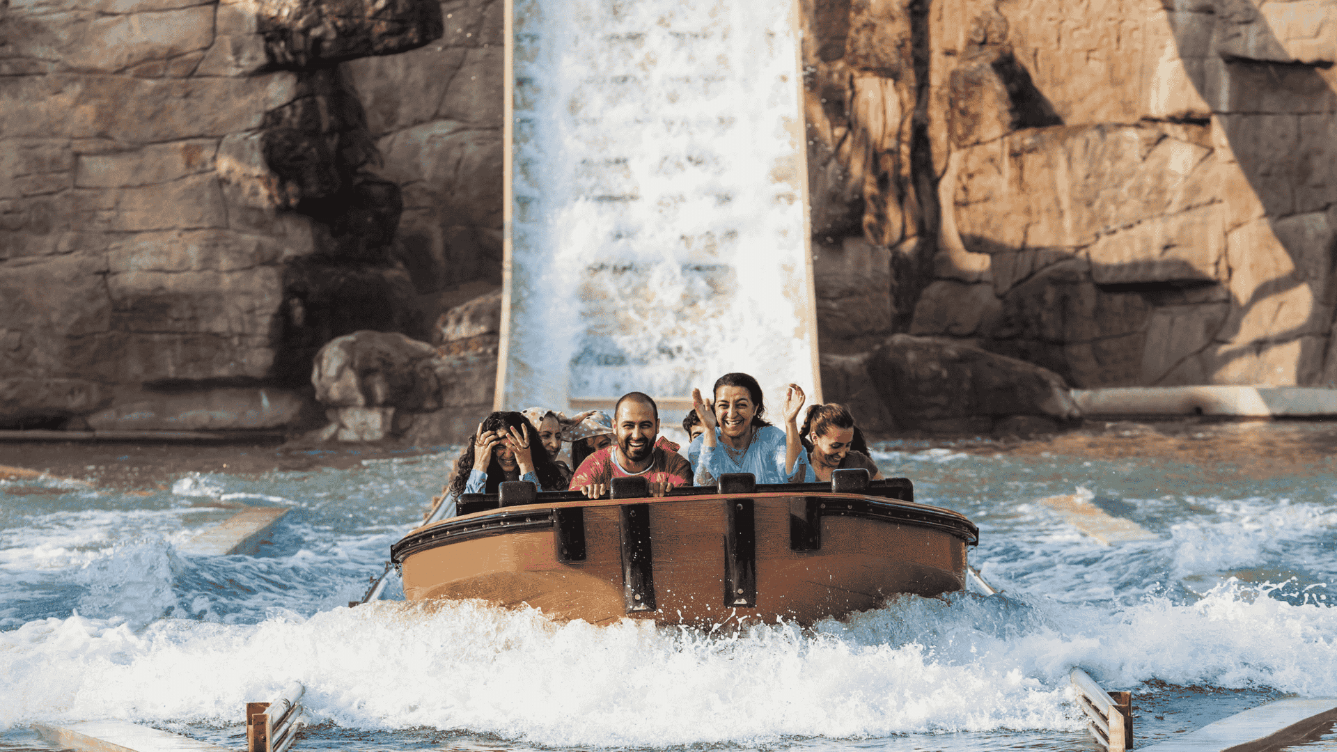 Experience the Thrill of Isfanbul Vialand Theme Park