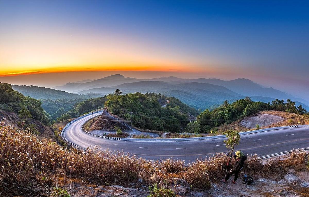 Chiang Mai: One day Doi Inthanon-Kew Mae Pan Nature Trail-Waterfall-Lunch