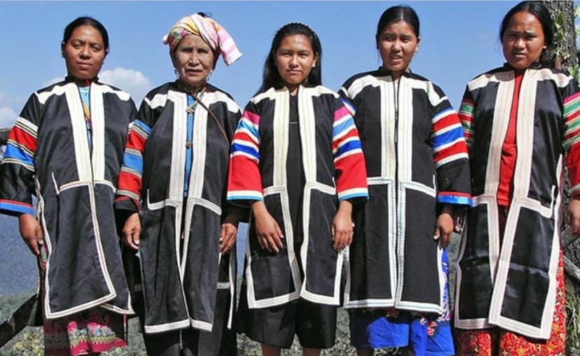 Chiang Mai 1 day Sightseeing Chiang Dao Cave & 5 different Hill Tribe Villages (Min 2 Pax) 3