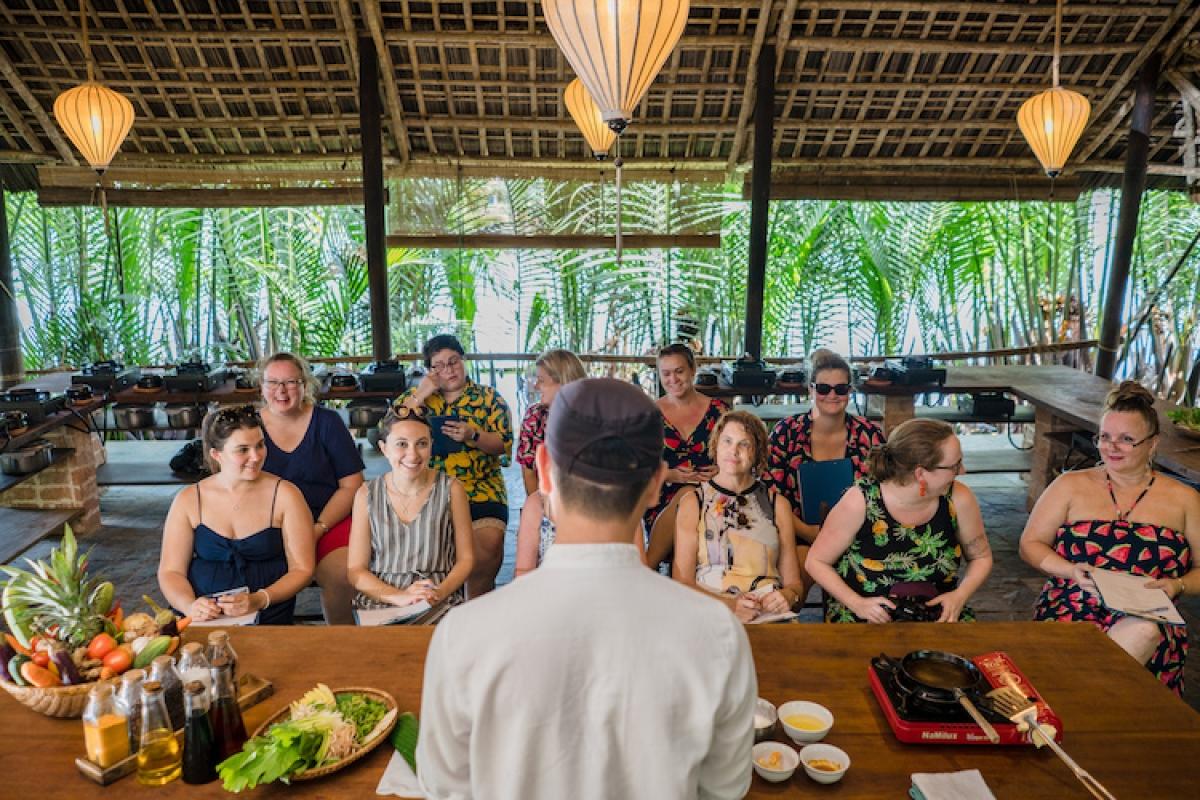ITA Travel - Vietnam Optional Tour - Hoi An Ancient Town - 1 Day Tour Extension