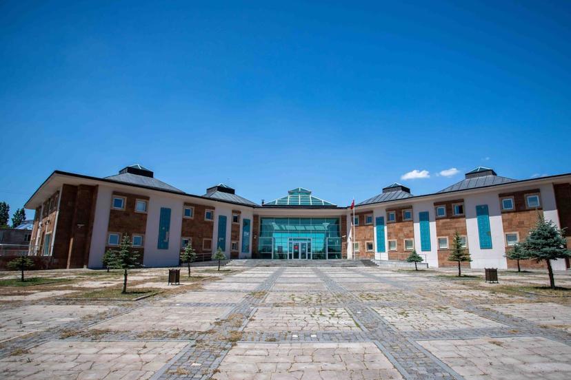 Ahlat Museum