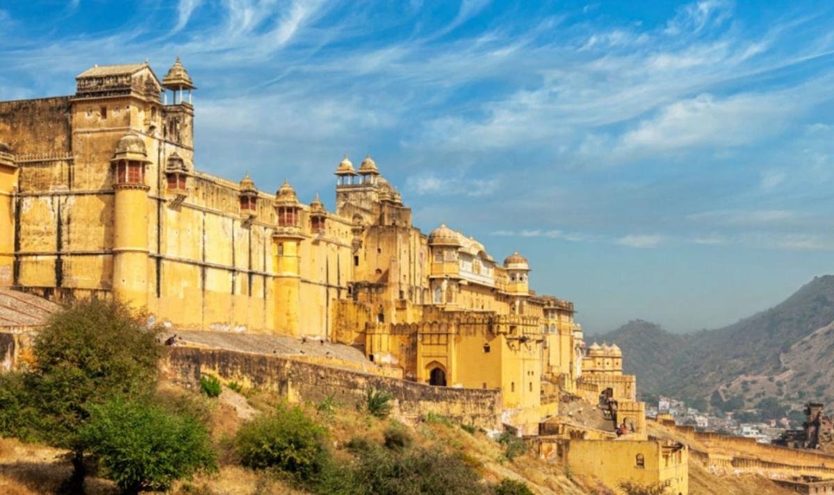 Incredible India with Ranthambore Safari