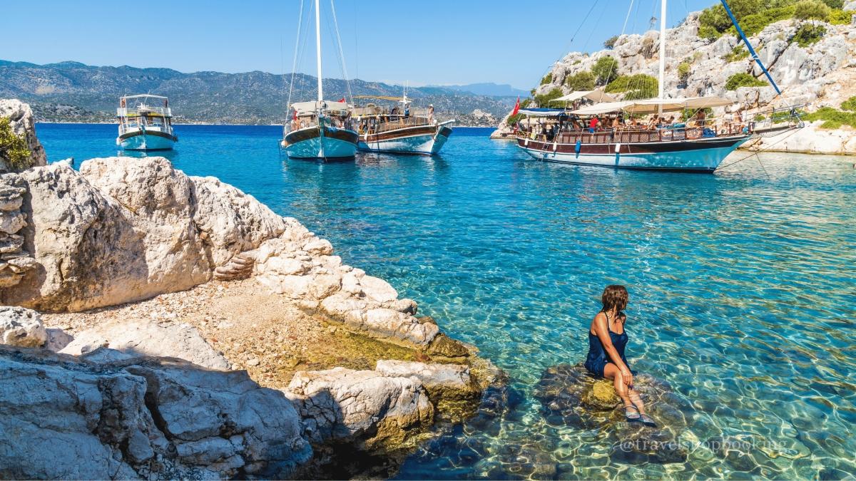 Daily Marmaris Cleopatra Island Boat Tour with Lunch & Hotel Transfers