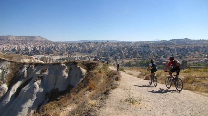 Hidden Valleys of Göreme – Easy-Level Cappadocia Mountain Bike Tour with Cave Churches and Fairy Chimneys