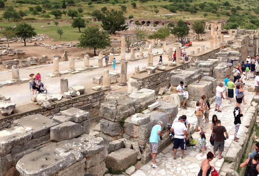 1-Day Ephesus & Sirince Village Tour from Izmir – Ancient History & Traditional Village Experience 4