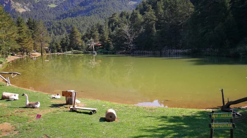 Daily Karaca Cave- Limni Lake Tour 4