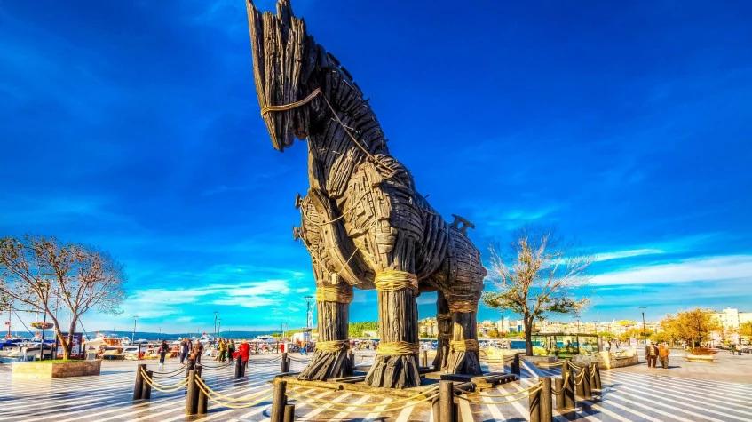 6 Day Turkey Road Trip Istanbul Canakkale Troy Pergamon Ephesus