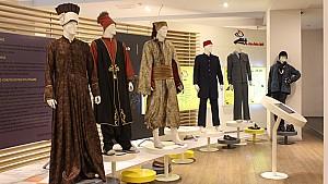 PTT Stamp Museum (5)